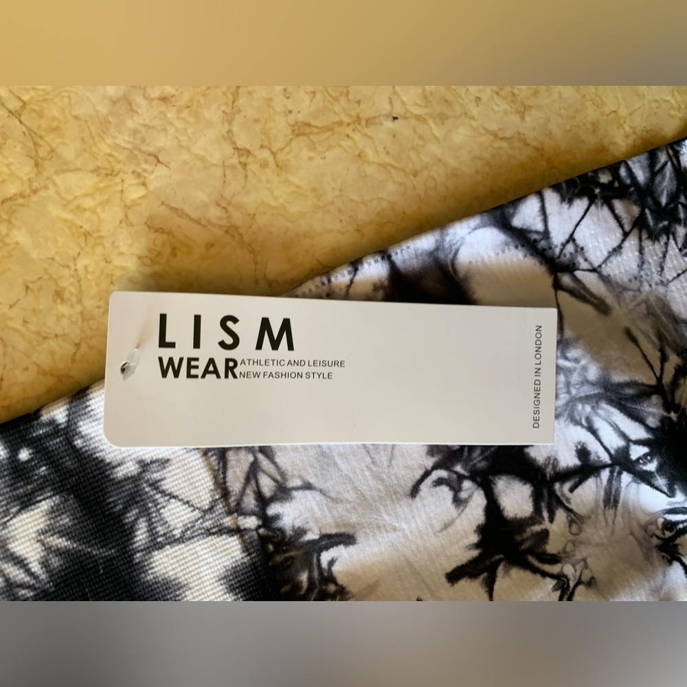 LISM WEAR Athletic Wear women leggings size Small - Picture 3 of 6